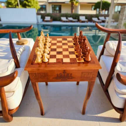 Table d’Échecs Royale